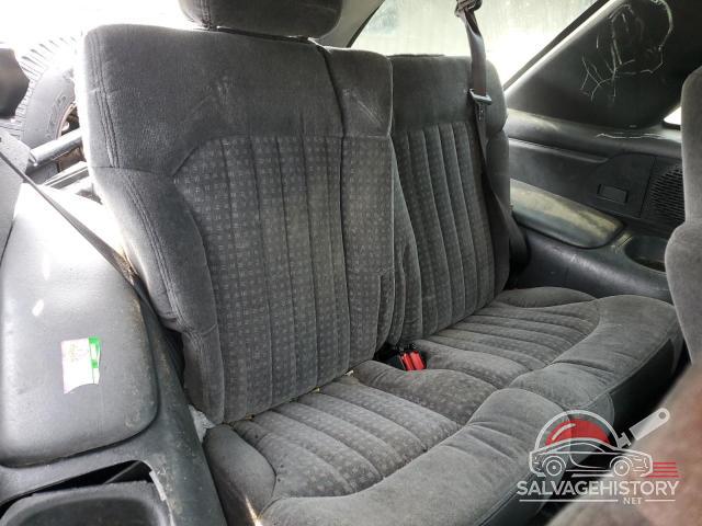 1GNCT18W4YK273596 2000 CHEVROLET BLAZER photo no. 10