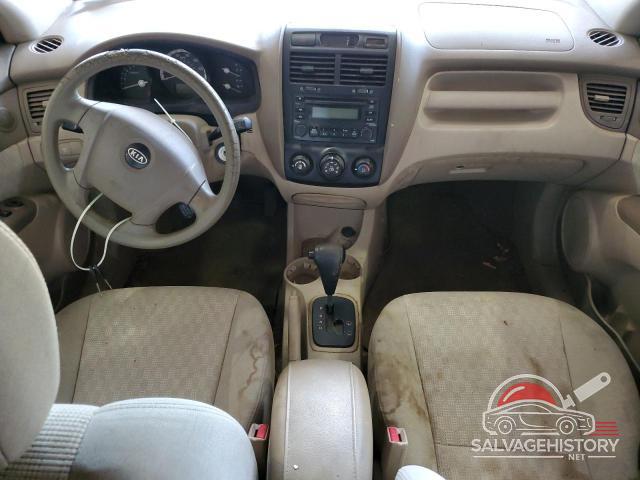 KNDJF724267219067 2006 KIA SPORTAGE photo no. 8