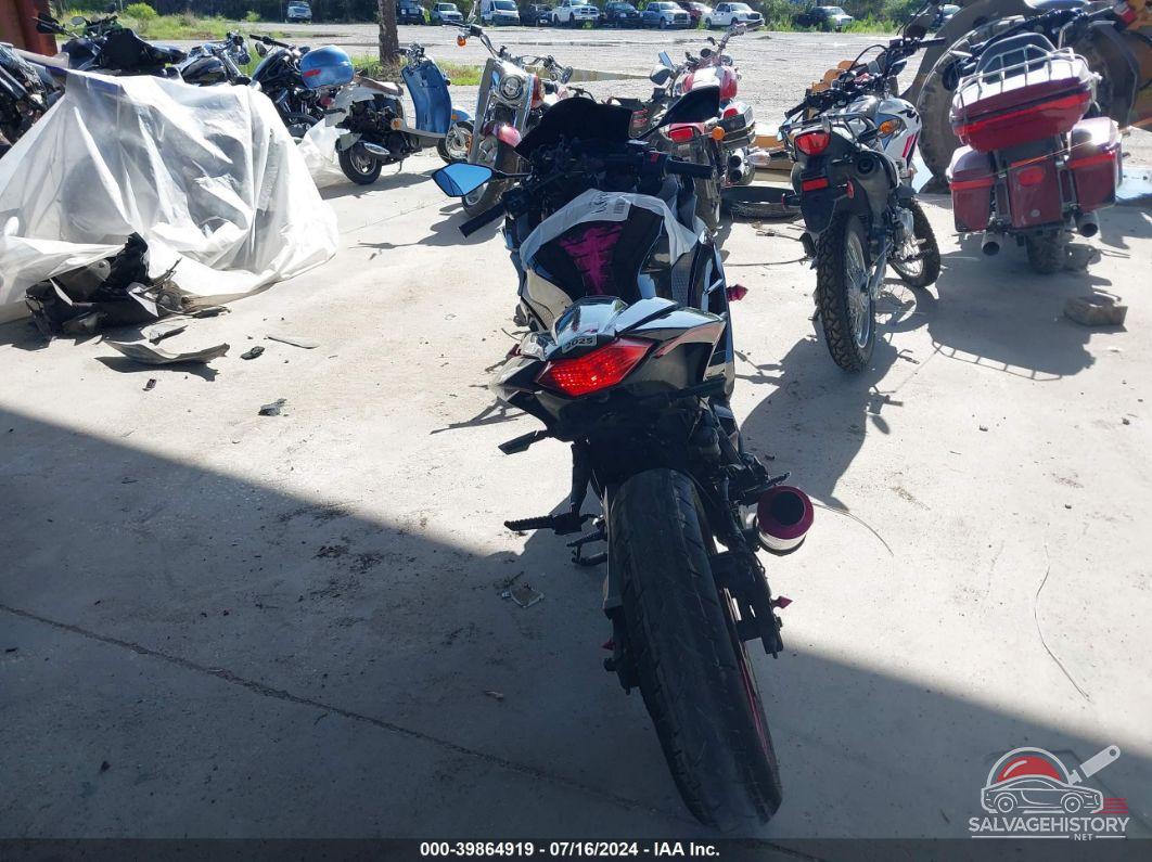 JKAEX8A17DDA05487 2013 KAWASAKI EX300 photo no. 6