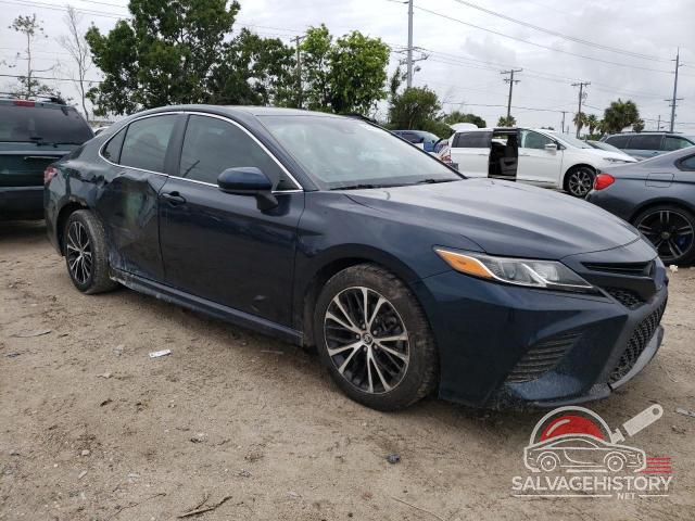 4T1B11HK3KU294275 2019 TOYOTA CAMRY photo no. 4