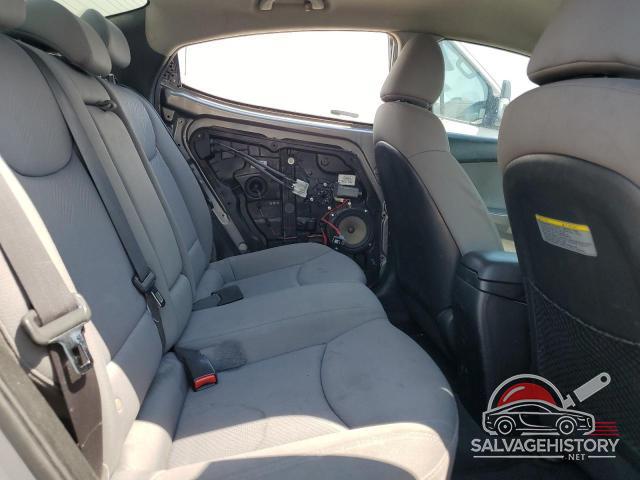KMHDH4AE6CU320184 2012 HYUNDAI ELANTRA photo no. 10