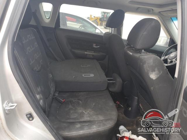KNDJT2A63C7423192 2012 KIA SOUL photo no. 11