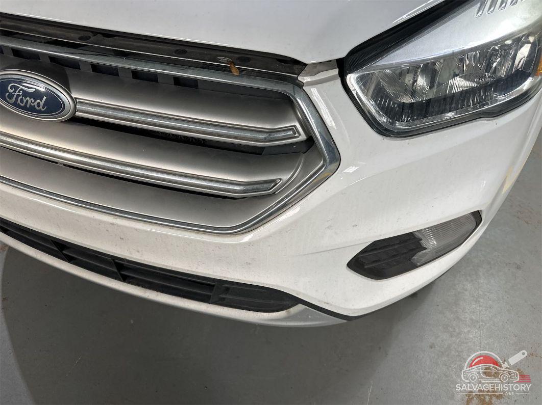 1FMCU9GD8HUA62745 2017 FORD ESCAPE photo no. 7
