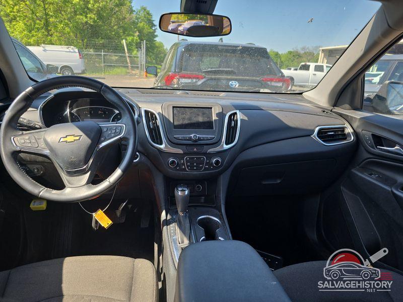 3GNAXUEV5ML346413 2021 CHEVROLET EQUINOX photo no. 4