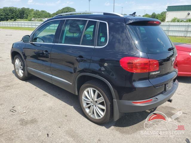 WVGBV3AX5EW596214 2014 VOLKSWAGEN TIGUAN photo no. 2
