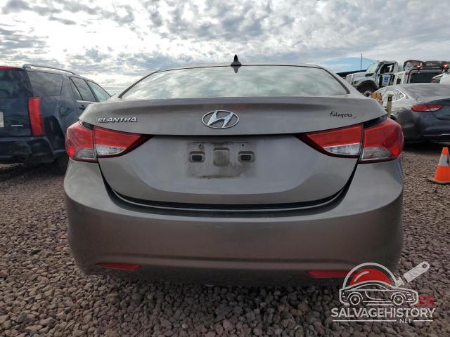 5NPDH4AE3DH238011 2013 HYUNDAI ELANTRA photo no. 6