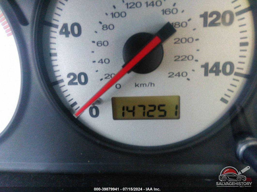 2HGES165X2H503477 2002 HONDA CIVIC photo no. 7