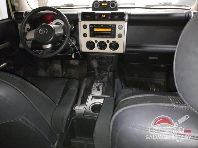 JTEBU11F98K056360 2008 TOYOTA FJ CRUISER photo no. 8
