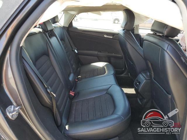 3FA6P0LU2JR103240 2018 FORD FUSION photo no. 10