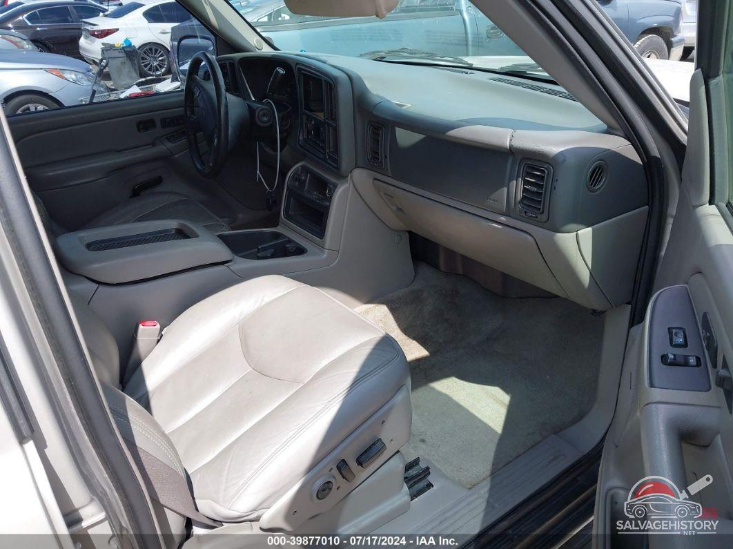 1GNEC16T24J138215 2004 CHEVROLET SUBURBAN 1500 photo no. 5
