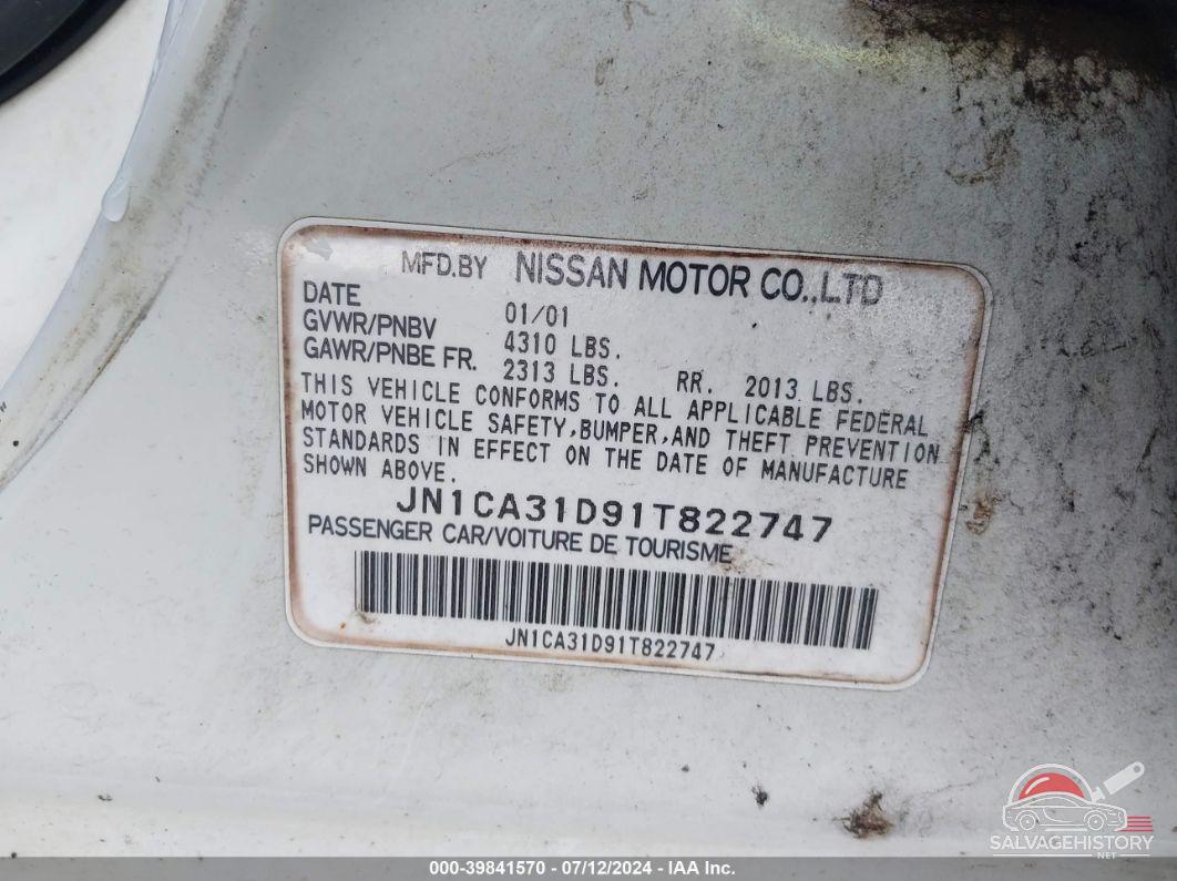 JN1CA31D91T822747 2001 NISSAN MAXIMA photo no. 9