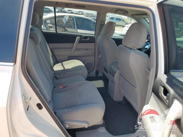 5TDBK3EH7CS145038 2012 TOYOTA HIGHLANDER photo no. 10
