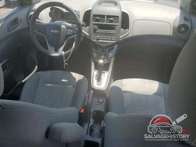 1G1JA6SG8F4144713 2015 CHEVROLET SONIC photo no. 8