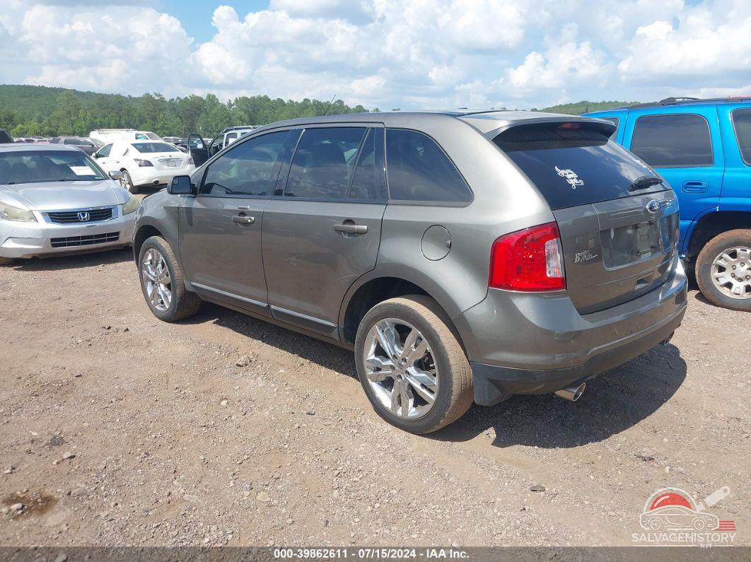 2FMDK3JC5DBC56995 2013 FORD EDGE photo no. 3