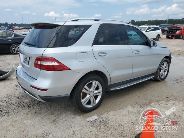 4JGDA5JB5DA183113 2013 MERCEDES-BENZ M-CLASS photo no. 3