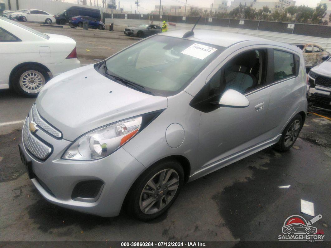 KL8CK6S06GC586275 2016 CHEVROLET SPARK EV photo no. 2