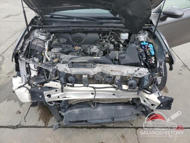 4T1G11AK1LU329333 2020 TOYOTA CAMRY photo no. 11