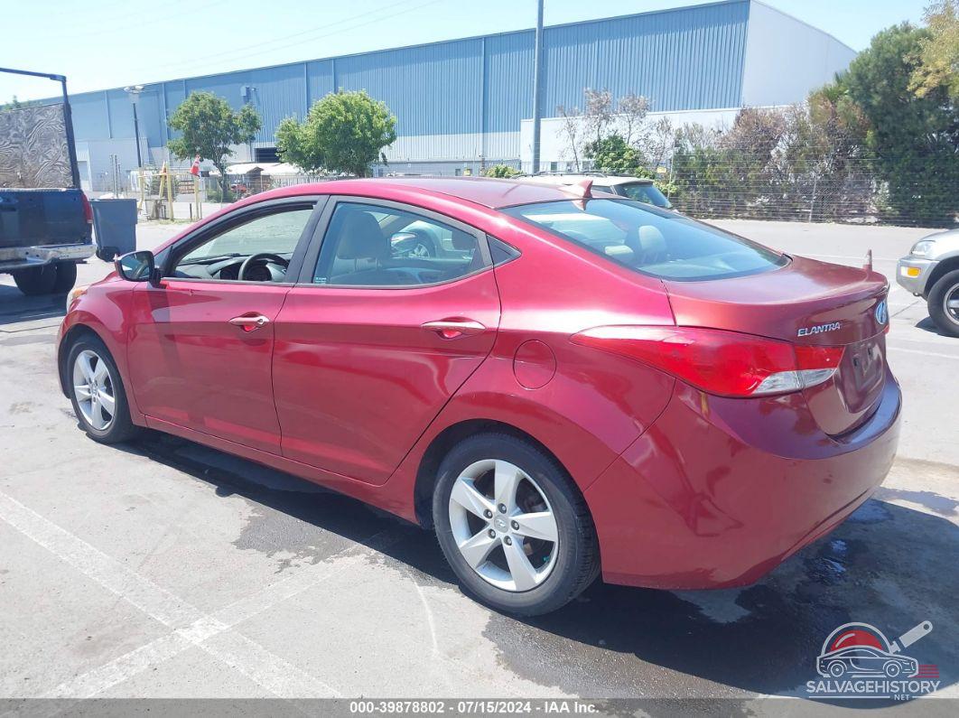 5NPDH4AE3DH241622 2013 HYUNDAI ELANTRA photo no. 3