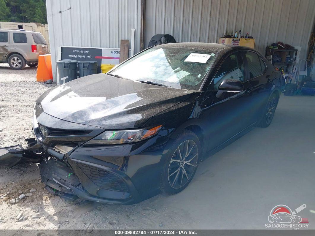 4T1G11AK9NU014749 2022 TOYOTA CAMRY photo no. 2