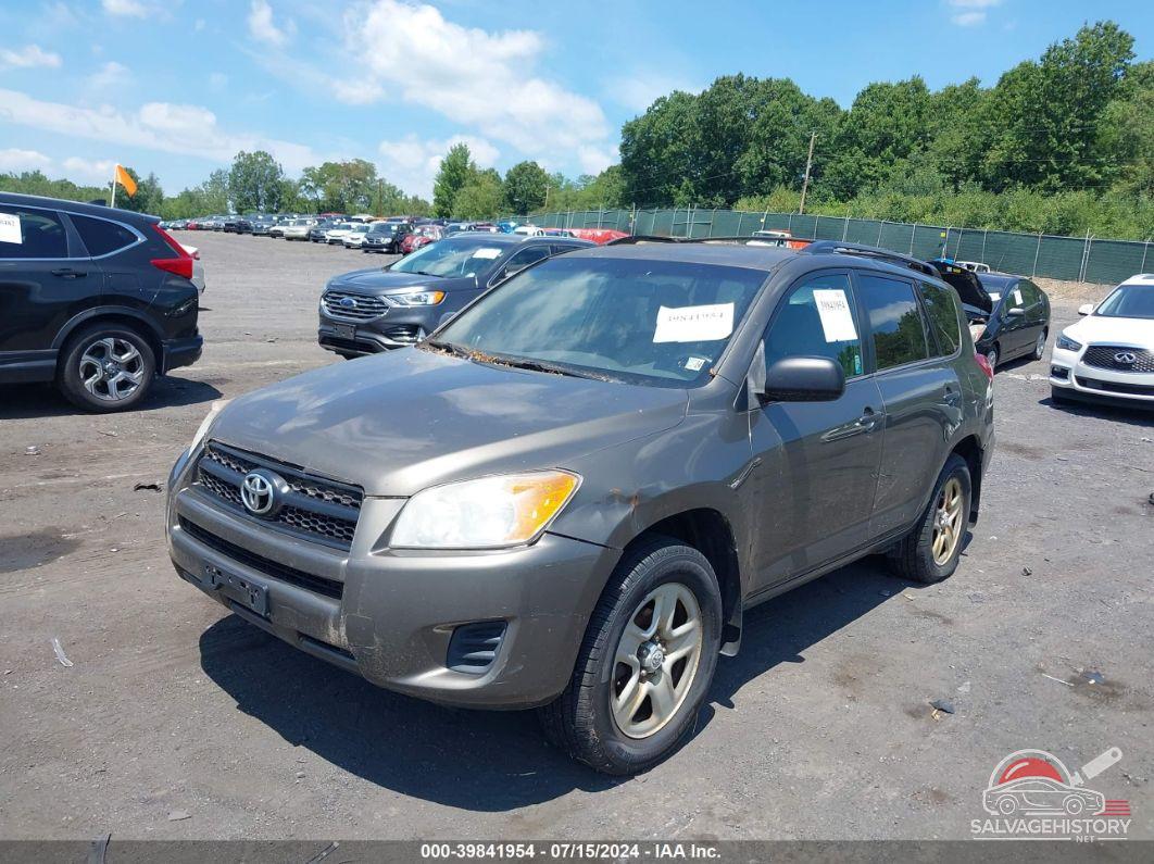 2T3BF4DVXCW256473 2012 TOYOTA RAV4 photo no. 2