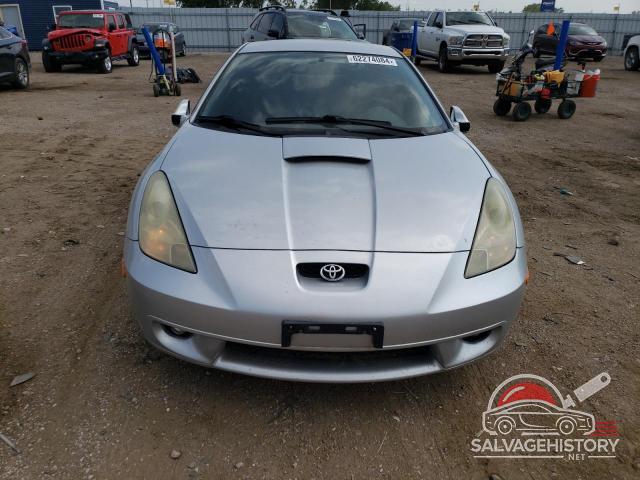 JTDDR32T820113200 2002 TOYOTA CELICA photo no. 5
