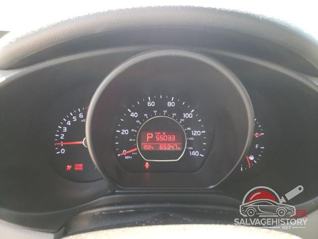 KNDJN2A29E7021249 2014 KIA SOUL photo no. 9