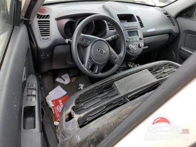 KNDJT2A51C7467733 2012 KIA SOUL photo no. 8