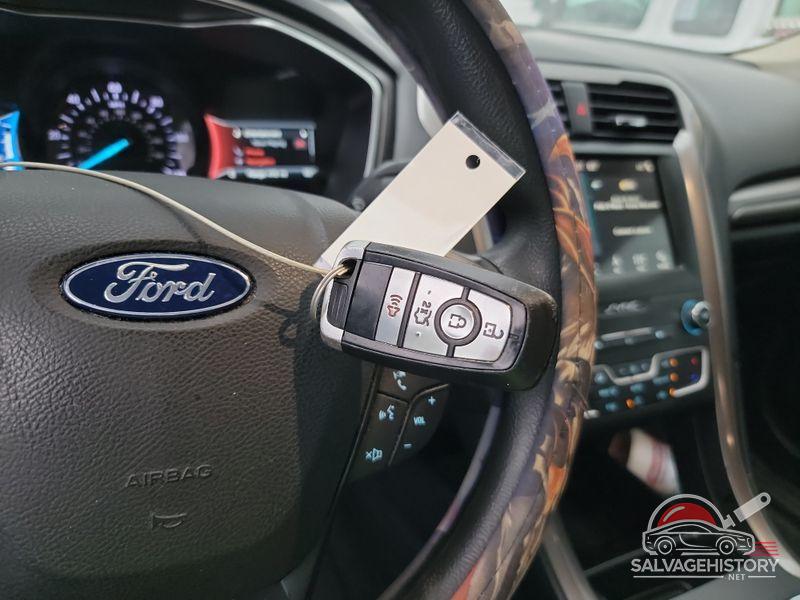3FA6P0LU5KR152403 2019 FORD FUSION HYBRID photo no. 10