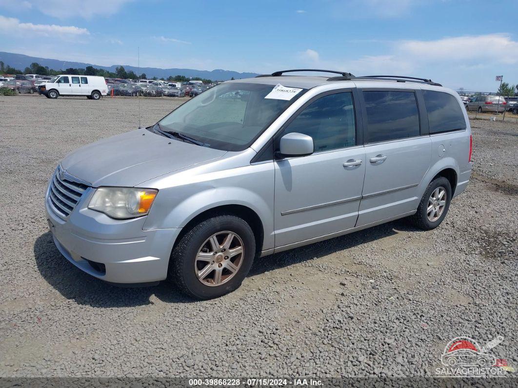 2A4RR8D10AR431020 2010 CHRYSLER TOWN & COUNTRY photo no. 2