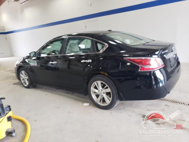 1N4AL3AP1FC184810 2015 NISSAN ALTIMA photo no. 2