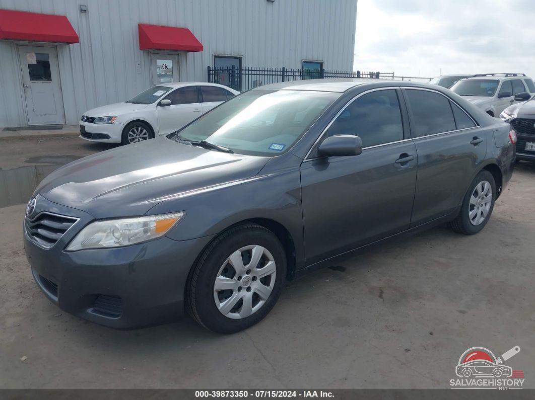 4T1BF3EK3BU179709 2011 TOYOTA CAMRY photo no. 2
