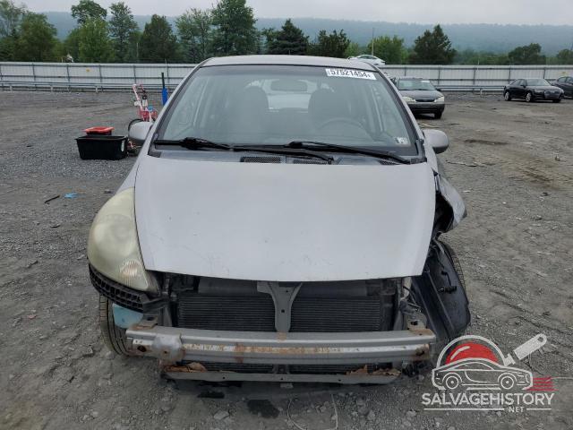 JHMGD38488S005781 2008 HONDA FIT photo no. 5