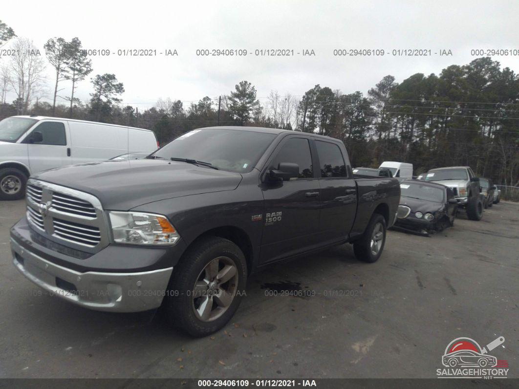 1C6RR7TTXKS696232 2019 RAM 1500 CLASSIC photo no. 2