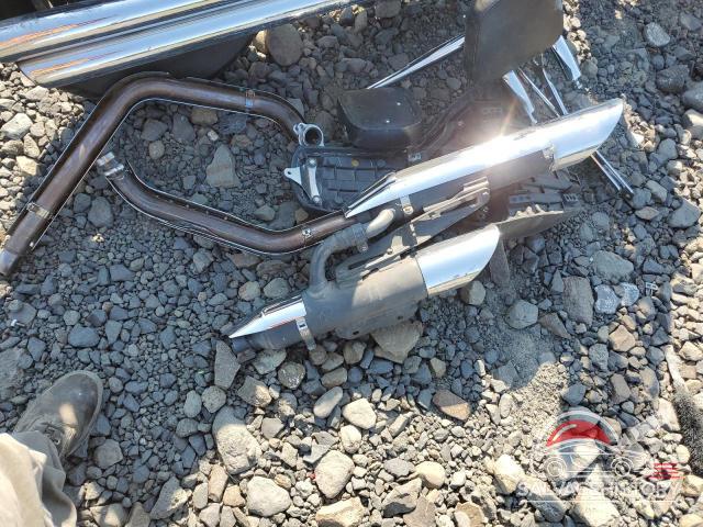 1HFSC55084A002350 2004 HONDA VTX CYCLE photo no. 9