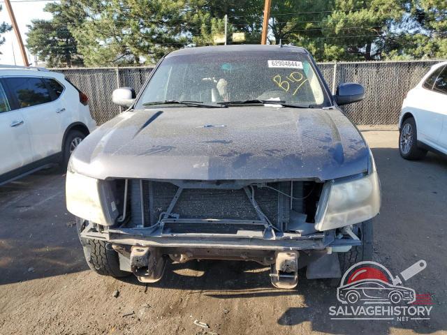 1GNUKHE39AR144664 2010 CHEVROLET SUBURBAN photo no. 5