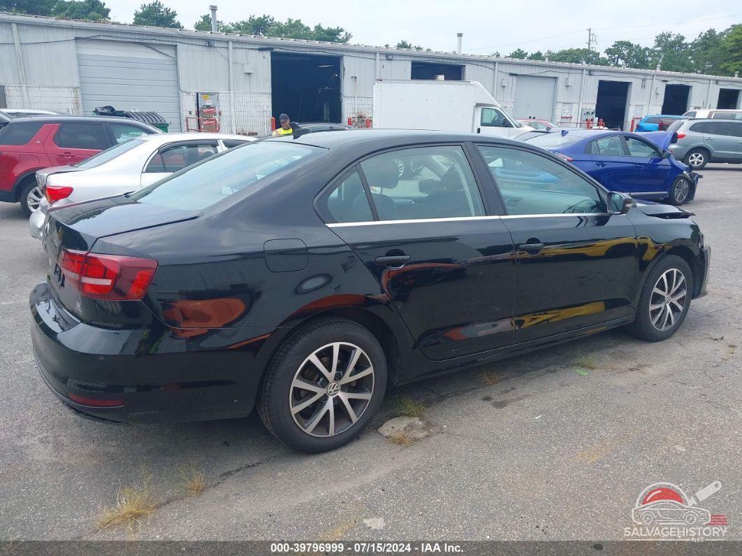 3VWDB7AJ7HM325357 2017 VOLKSWAGEN JETTA photo no. 4
