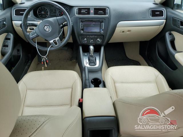 3VWD17AJ9EM407332 2014 VOLKSWAGEN JETTA photo no. 8