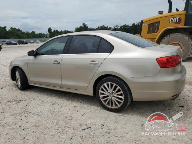 3VWLP7AJXDM242397 2013 VOLKSWAGEN JETTA photo no. 2