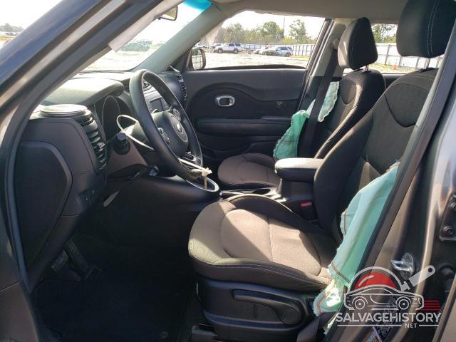 KNDJN2A21H7449790 2017 KIA SOUL photo no. 7