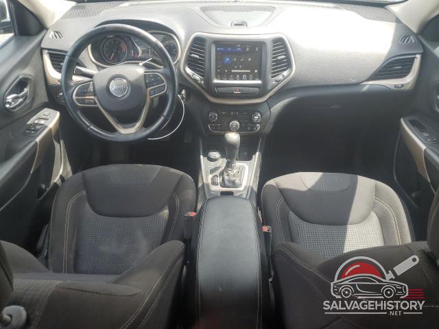 1C4PJMCS7HD216027 2017 JEEP GRAND CHER photo no. 8