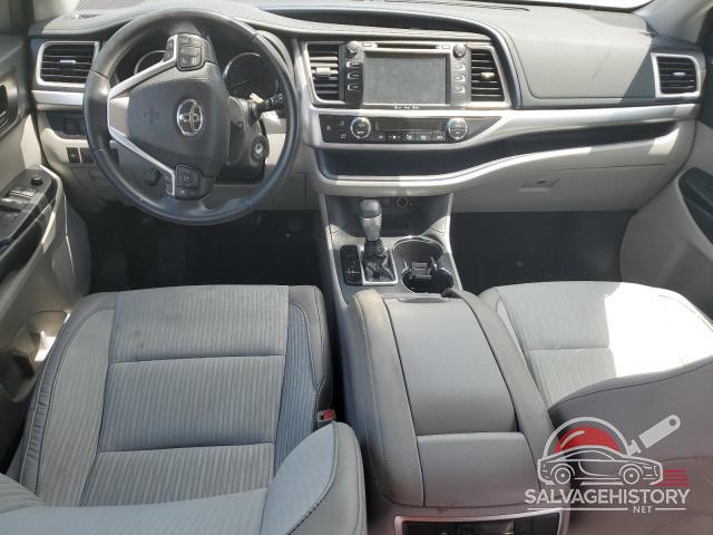 5TDZZRFH0JS283058 2018 TOYOTA HIGHLANDER photo no. 8