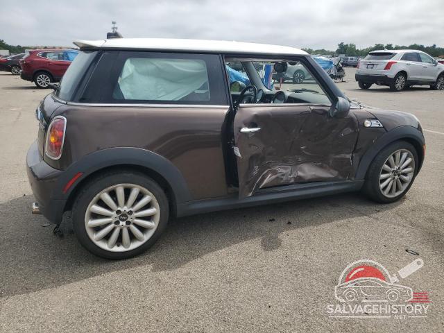 WMWMF3C52ATZ64329 2010 MINI COOPER photo no. 3