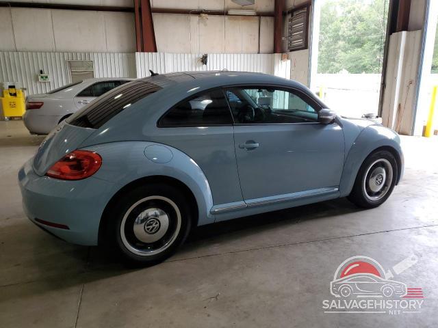 3VWHX7ATXDM607801 2013 VOLKSWAGEN BEETLE photo no. 3