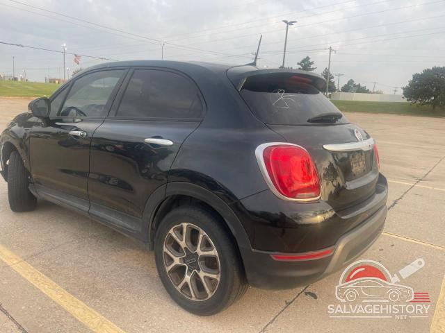 ZFBCFXCB7JP692108 2018 FIAT 500 photo no. 3