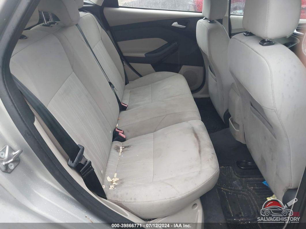 1FADP3K2XFL259931 2015 FORD FOCUS photo no. 8