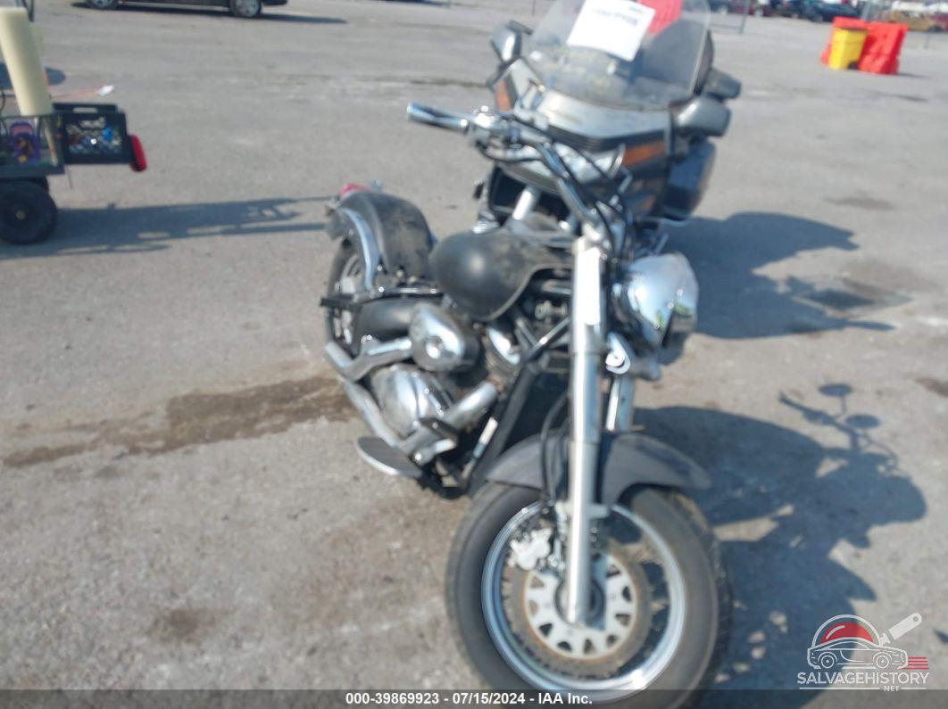 JS1VS55AX52102524 2005 SUZUKI C50 photo no. 2