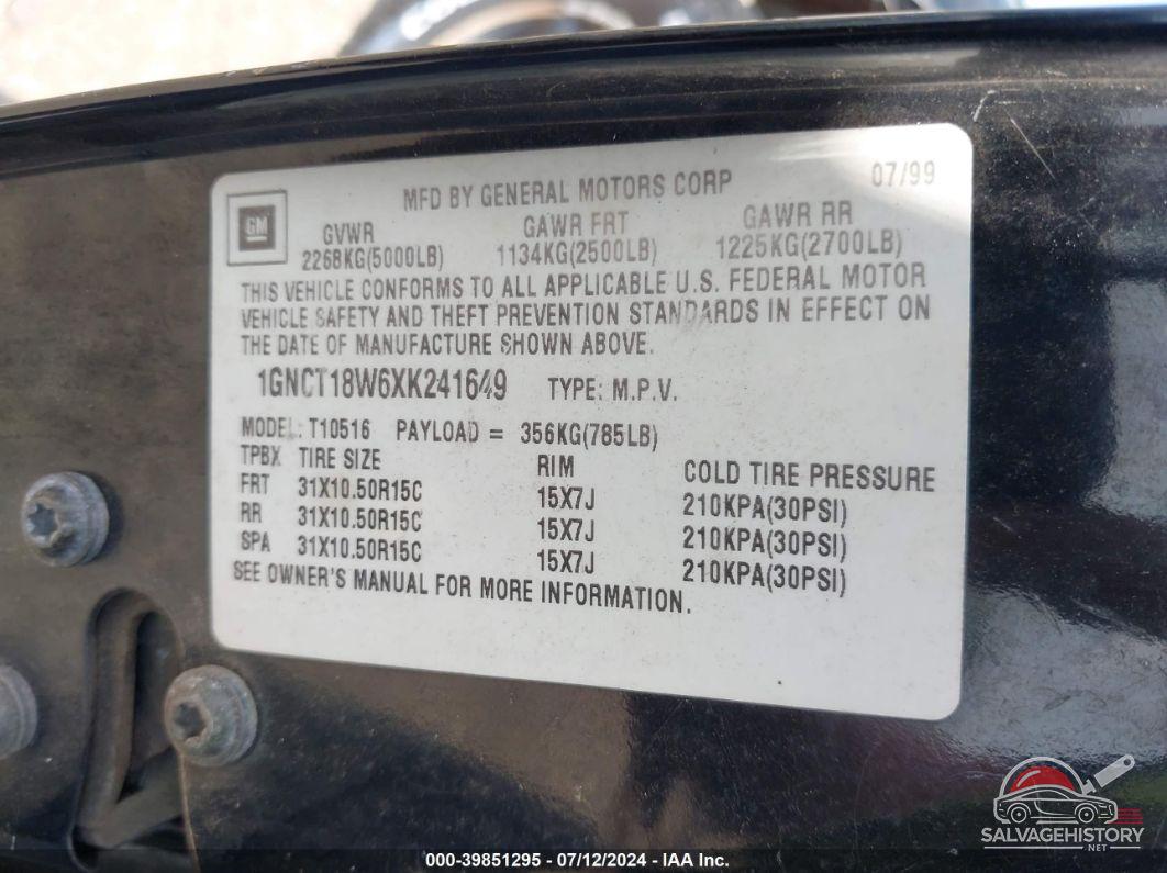 1GNCT18W6XK241649 1999 CHEVROLET BLAZER photo no. 9