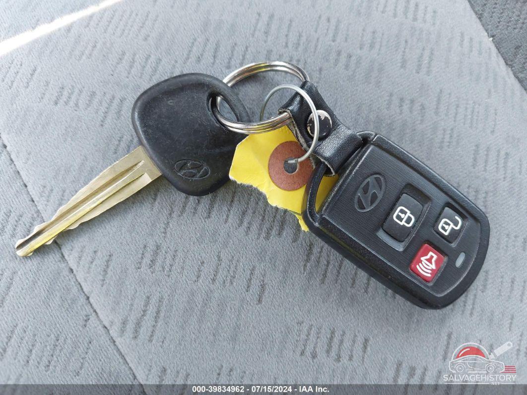 KMHDN46D14U796062 2004 HYUNDAI ELANTRA photo no. 11