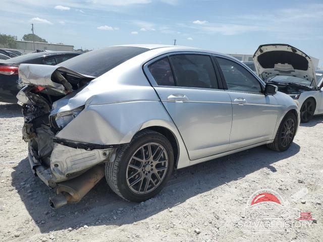 1HGCP2F76BA017795 2011 HONDA ACCORD photo no. 3
