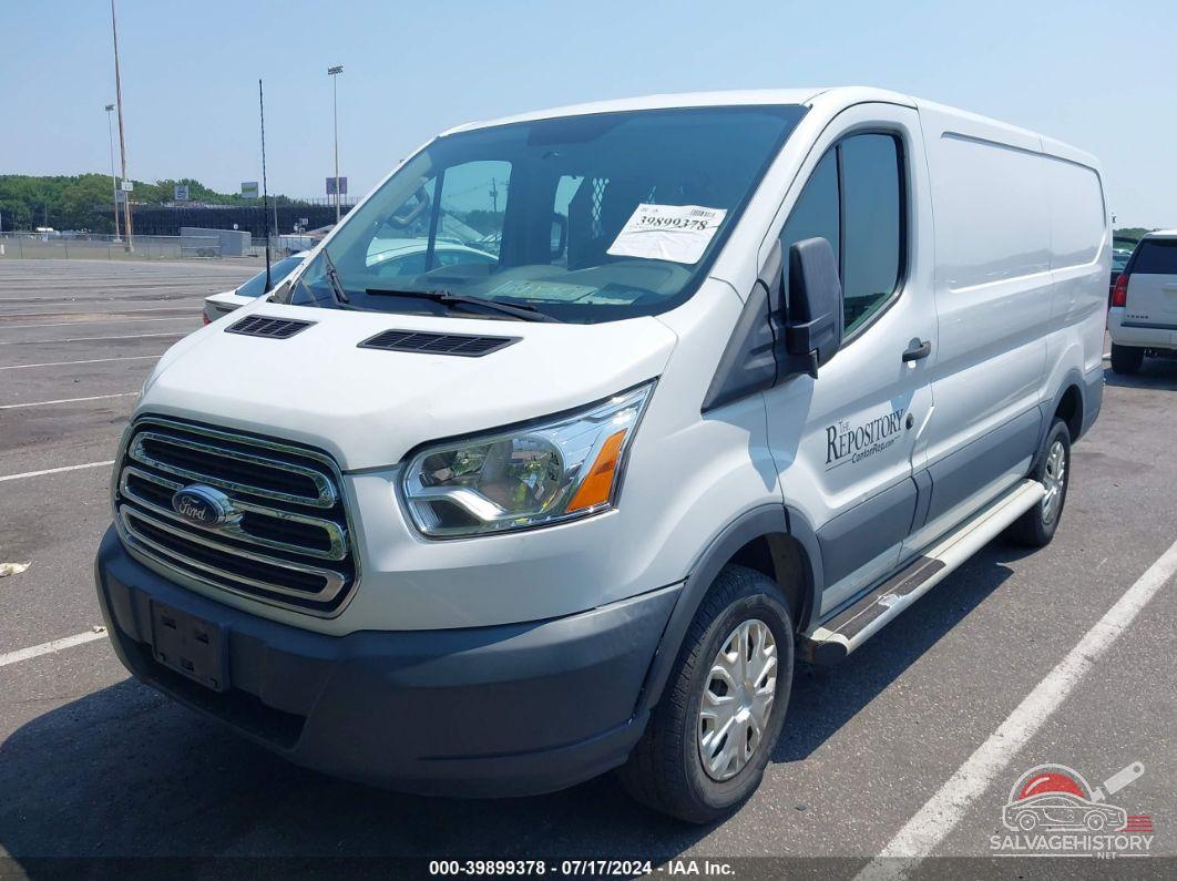 1FTNR1ZM3FKA76736 2015 FORD TRANSIT-250 photo no. 2